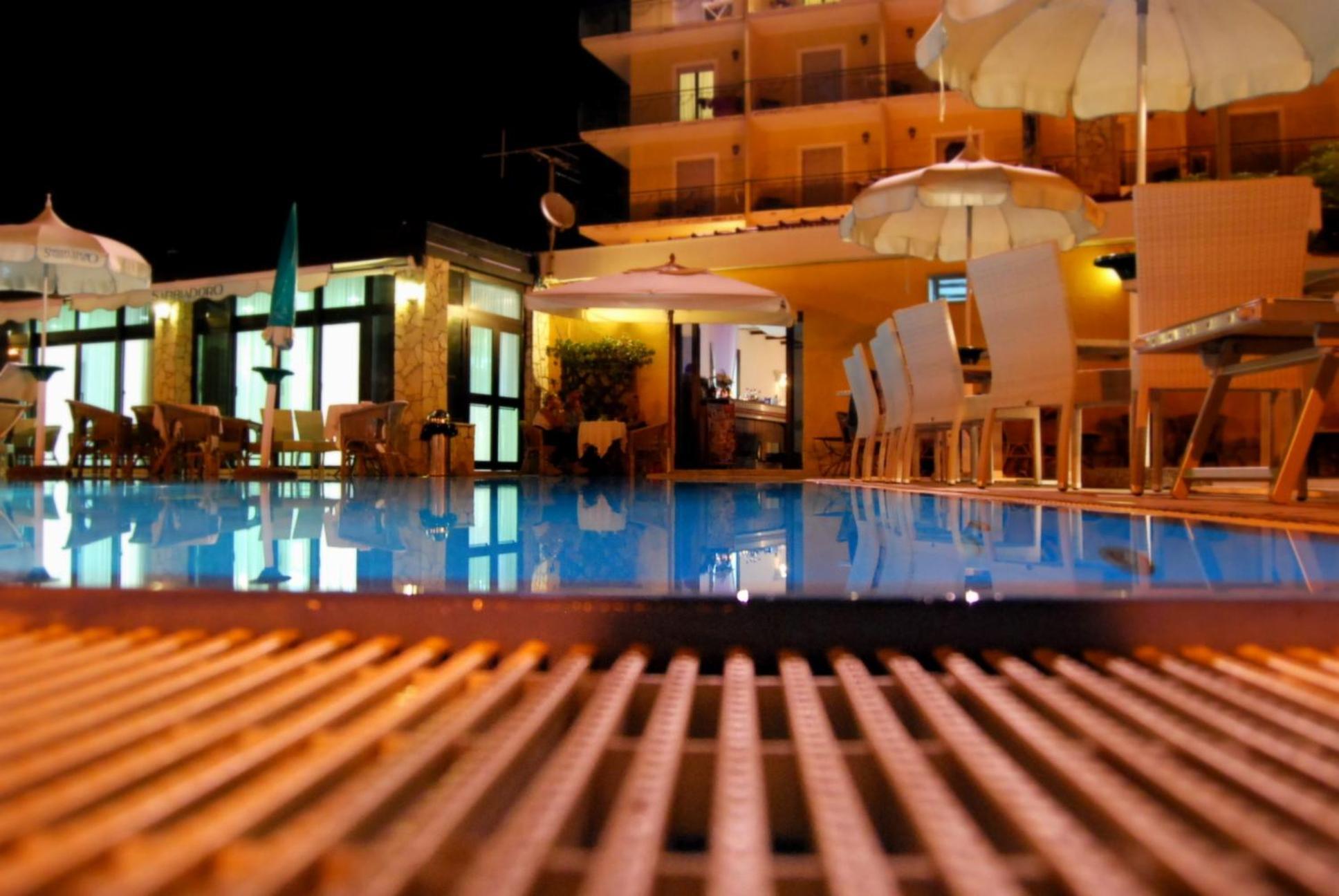Hotel Club Sabbiadoro バッティパーリア エクステリア 写真