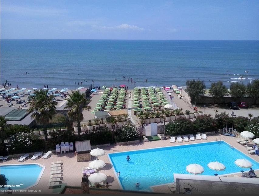Hotel Club Sabbiadoro バッティパーリア エクステリア 写真